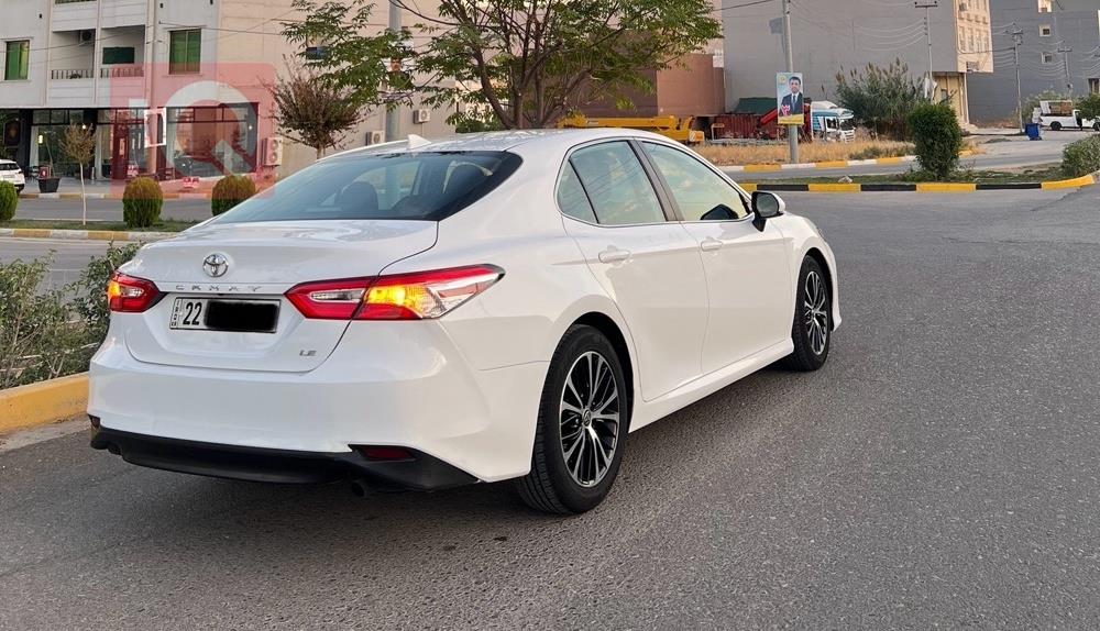 تۆیۆتا کامری